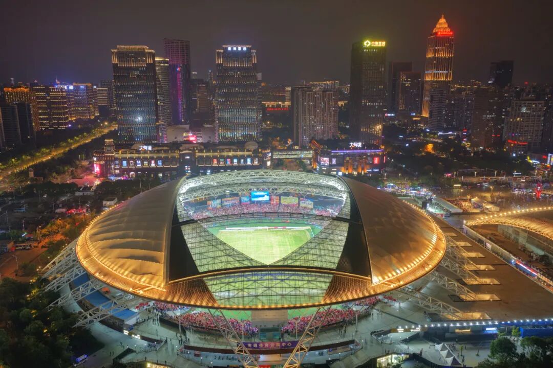 守护荣耀！优德88科技绿色天线赋能“苏超”赛场5G畅联